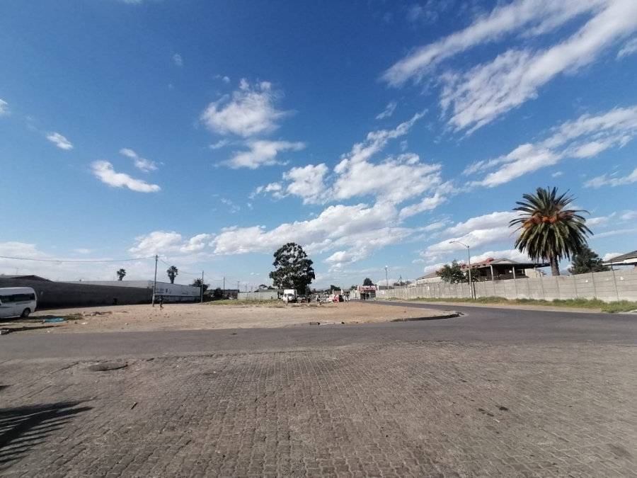 Commercial Property for Sale in Belmont Park Western Cape